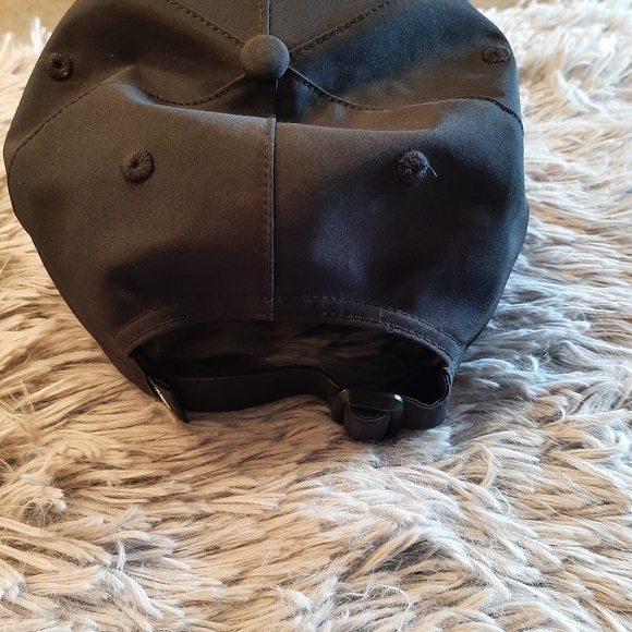 Athleta Black Hat - Picture 10 of 10